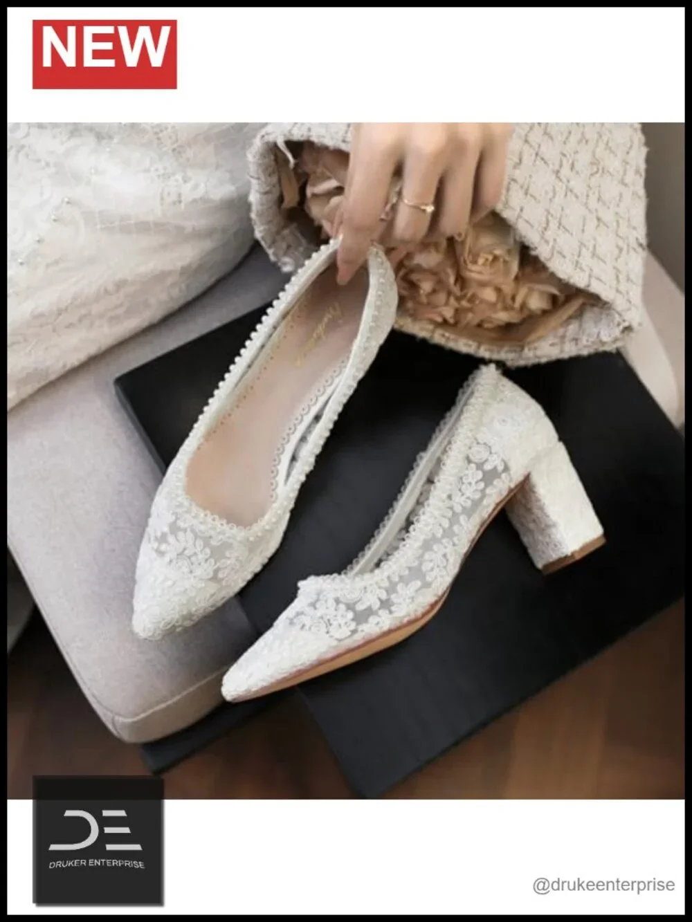Women's Ivory Lace Pearl Block Heel Pumps - 2.56 Inch Heel